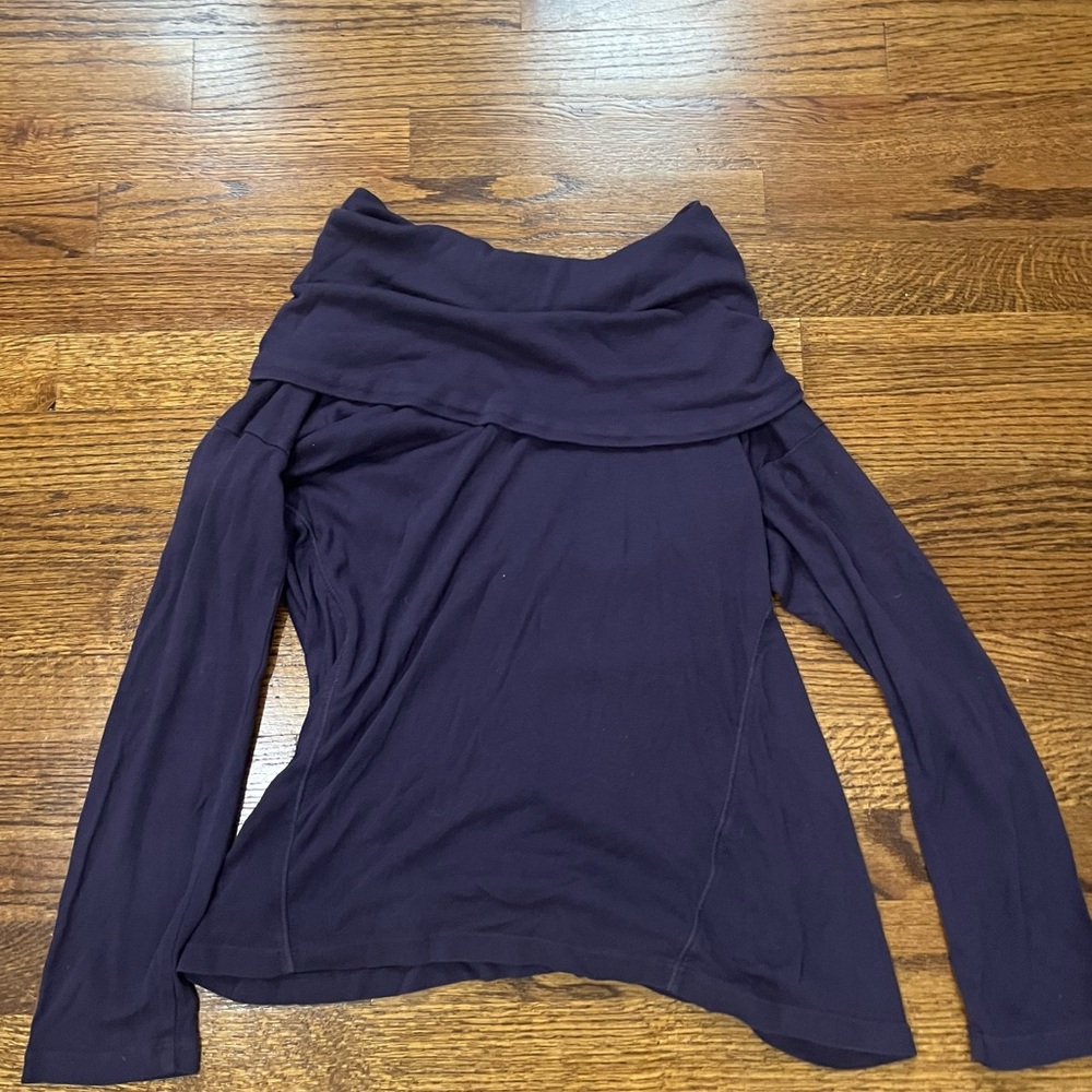 Splendid Women's Dark Purple Long Sleeve Turtle-Neck Top